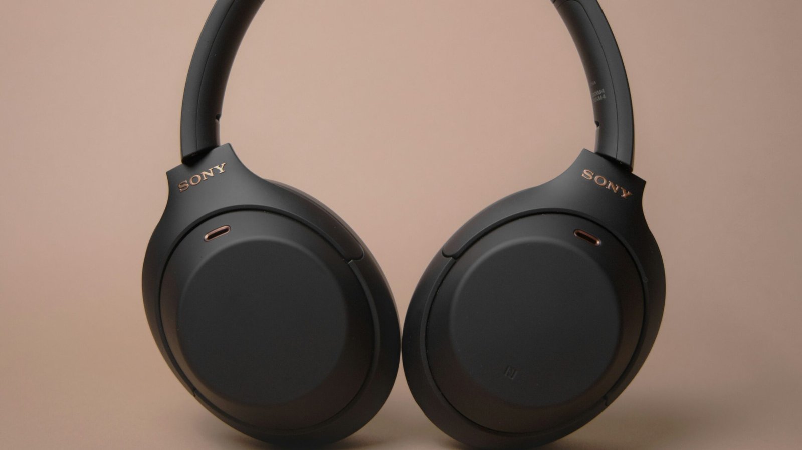 headphone battery drain trends